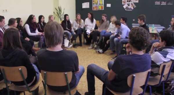 Human Book event, Czech students reflecting on their experience with the Human Library and discussing prejudices and fears in society. Gymnázium Vítězná pláň School, Prague, Czech Republic, November 2014 ©Amnesty International