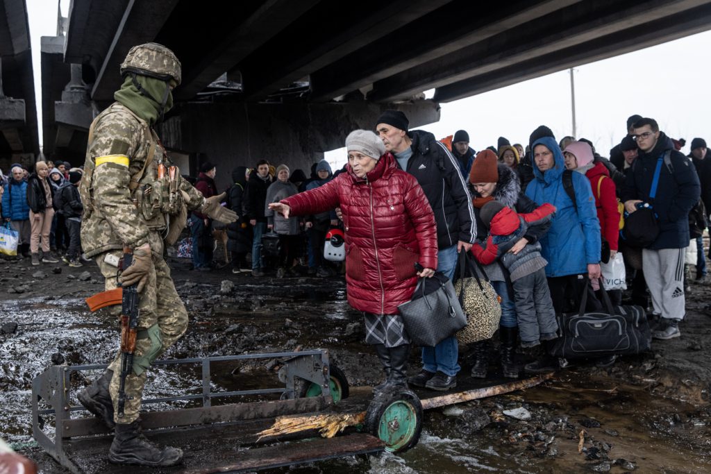 Ukraine: Older people confronted with war rely on the support of ...