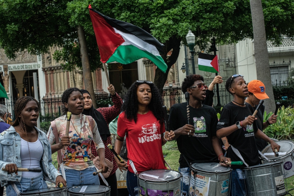 Batucada Popular at a protest to show solidarity with Palestine. Credit: Coordinadora de Organizaciones Sociales.