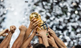 Global: La candidatura de Arabia Saudí para la Copa Mundial de la FIFA 2034 blanquea el historial de derechos humanos del país y la candidatura conjunta para 2030 presenta importantes lagunas