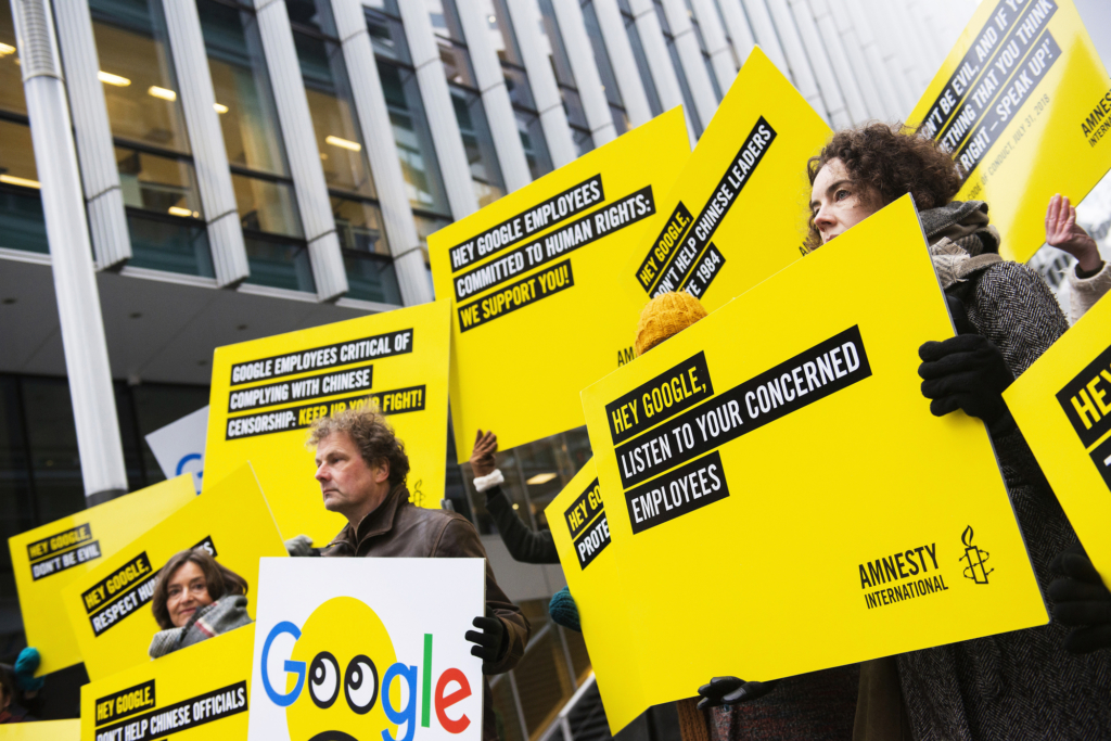 Activistas de derechos humanos piden a Google que retire su proyecto “Dragonfly”. © Amnesty International