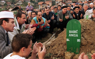 Bosnia y Herzegovina: 25 aniversario de la masacre de Srebrenica: una sombría advertencia desde la historia