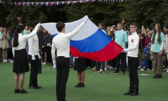 Russie. Il faut rejeter le projet de loi discriminatoire interdisant aux enfants migrants qui ne parlent pas russe d’être scolarisés